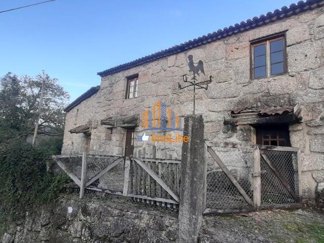Casa venda em Revolta e Quintã, Parada Do Bouro