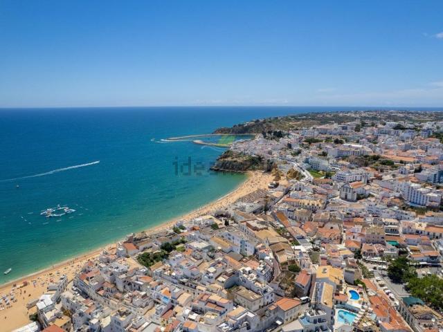 Casa venda em Albufeira e Olhos de Água, Albufeira