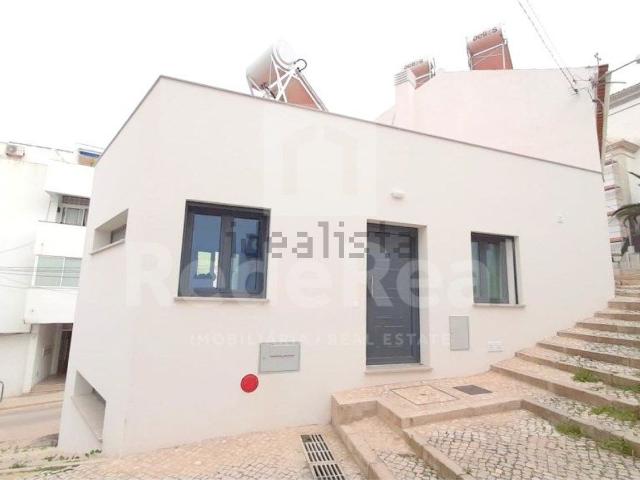 Casa venda em Albufeira e Olhos de Água, Albufeira