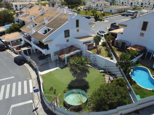 Casa venda em Albufeira e Olhos de Água, Albufeira