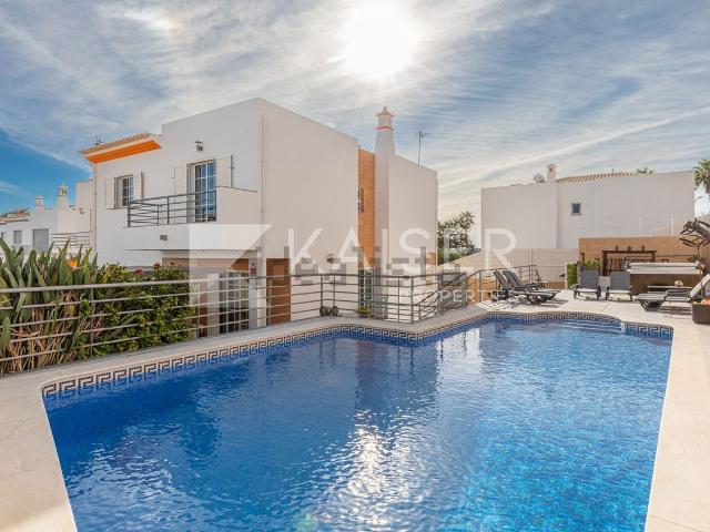 Casa venda em Albufeira e Olhos de Água, Albufeira