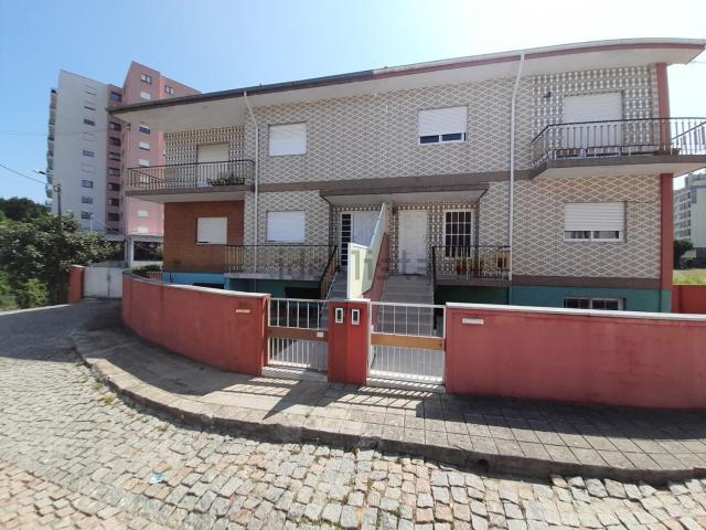 Casa venda em Pevidal, Gondomar