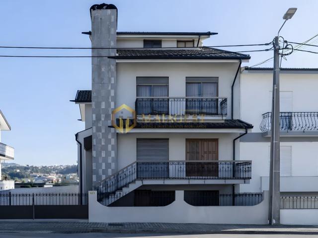 Casa venda em Cónega, Gondomar