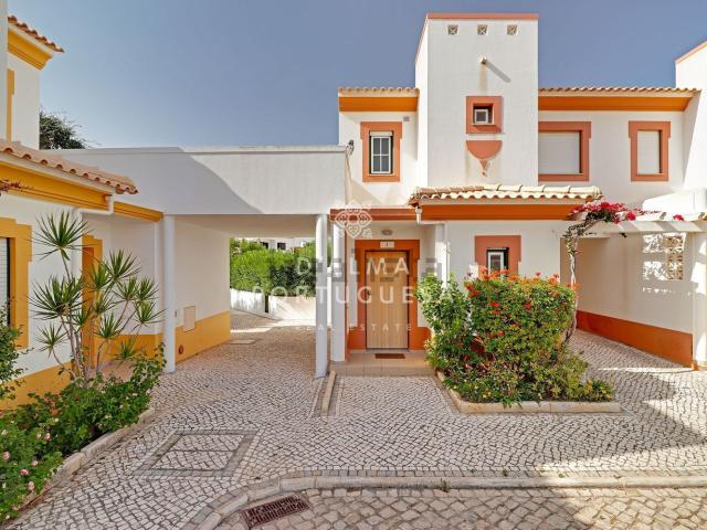 Casa venda em Albufeira e Olhos de Água, Albufeira