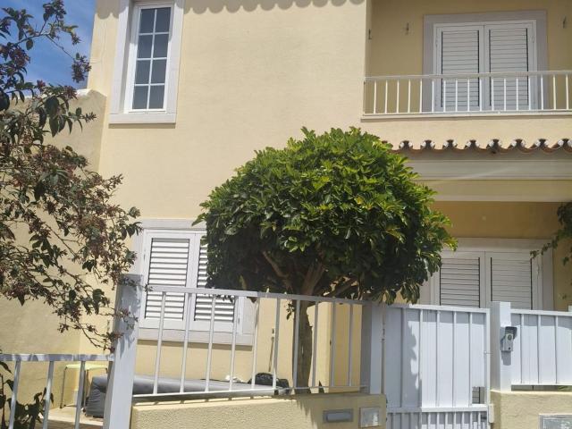 Moradia alugar em Estoril, Bairro de Santo António