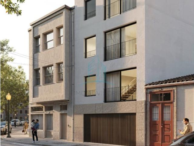 Casa venda em Porto, Lordelo Do Ouro