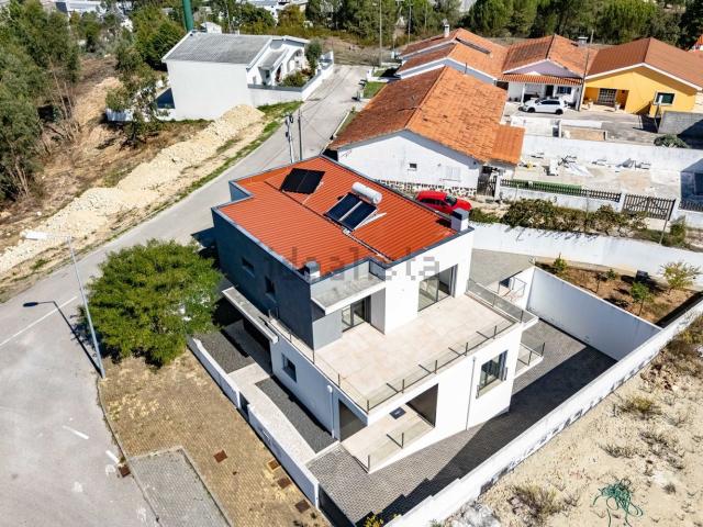 Casa venda em Coimbrã, Cernache