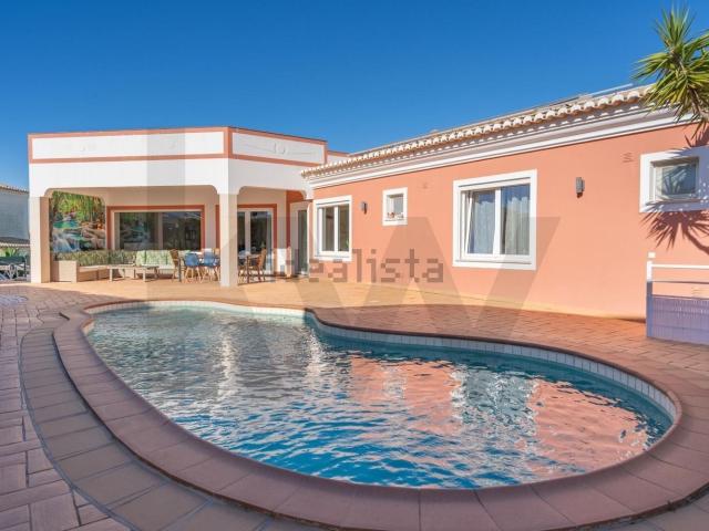 Casa venda em Bairro da Abrótea, Lagos