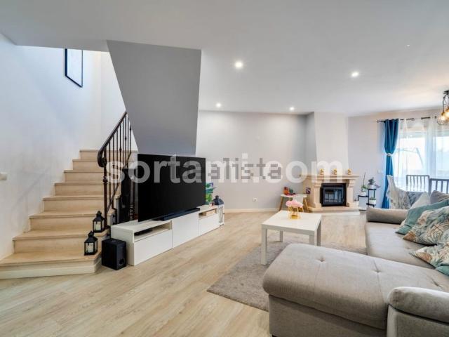 Casa venda em Albufeira e Olhos de Água, Albufeira