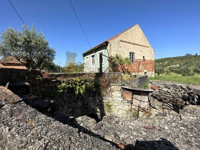 Casa venda em Cumes, Chãos