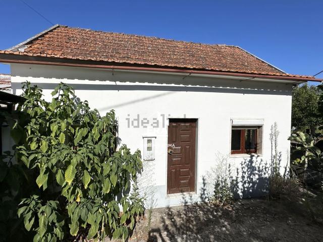 Casa venda em Almogadel, Rego Da Murta