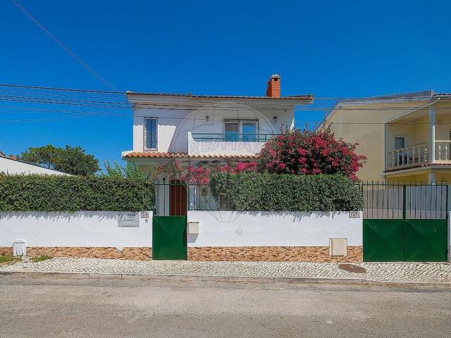 Casa alugar em Almada, Setúbal
