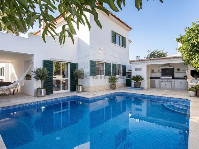 Casa venda em Charneca de Caparica e Sobreda, Almada