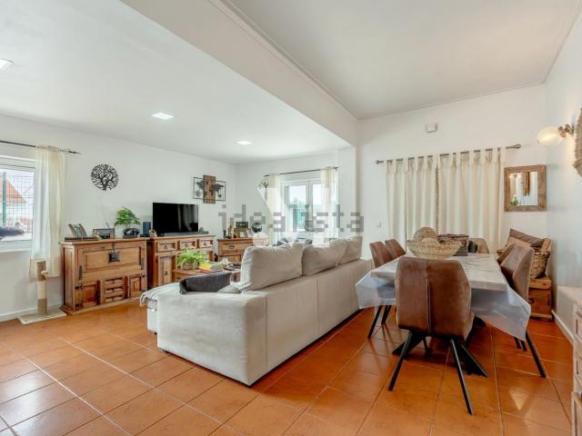 Casa venda em Quinta da Barriga, Almada