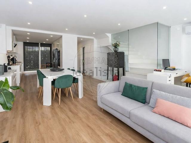 Casa venda em Bairro Novo da Silveira, Almada