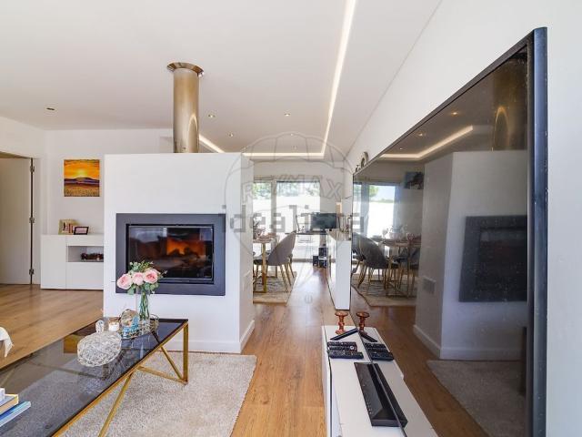 Casa venda em Vale Linhoso, Almada