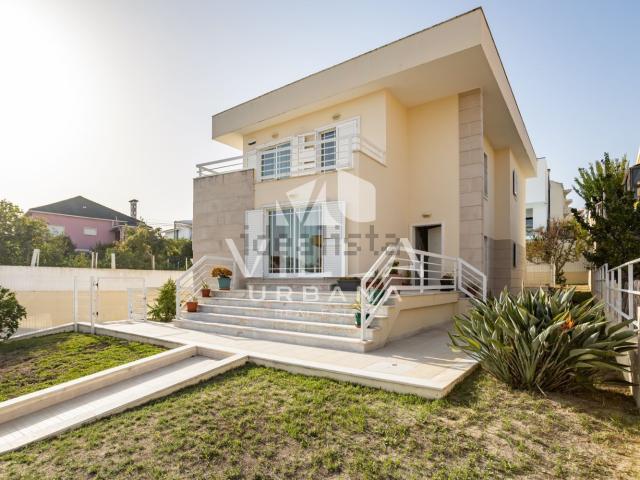 Casa venda em Casal de Santo António, Almada
