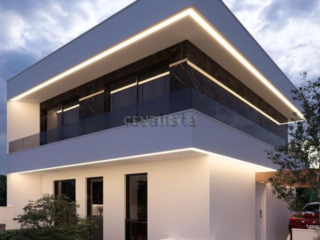 Casa venda em Quinta do Gil, Almada