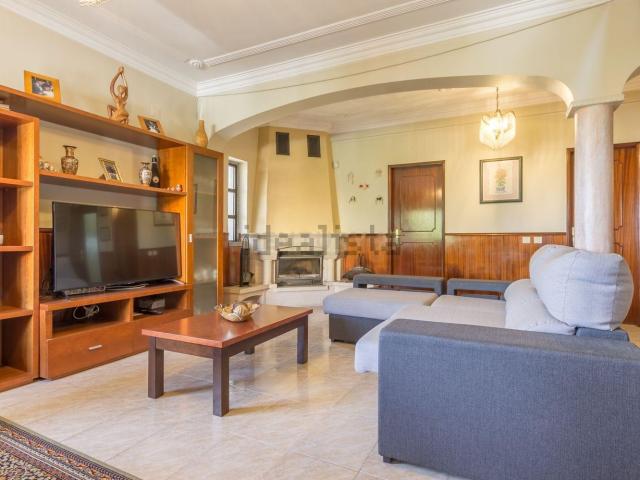 Casa venda em Carcereira, Almada
