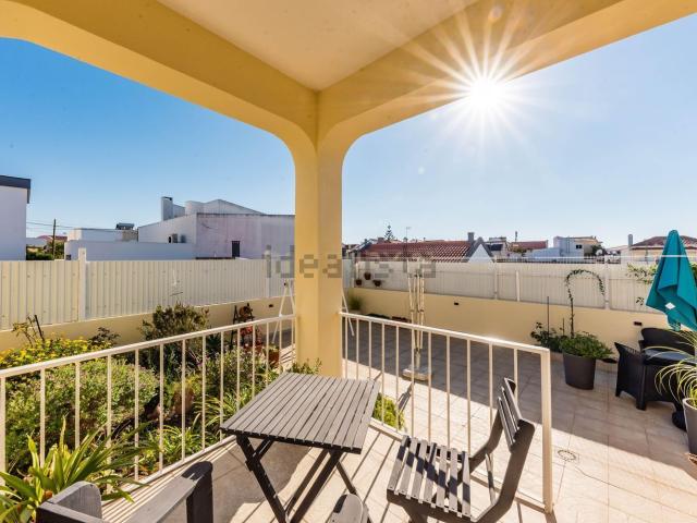 Casa venda em Alto do Vale de Rosal, Almada