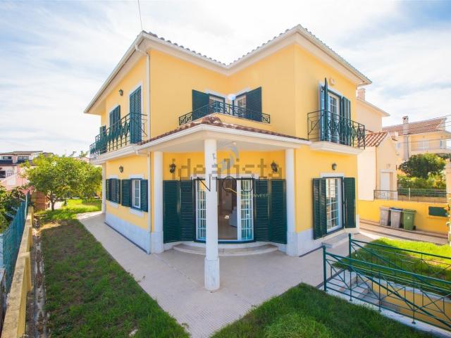 Casa venda em Quinta da Saudade, Almada