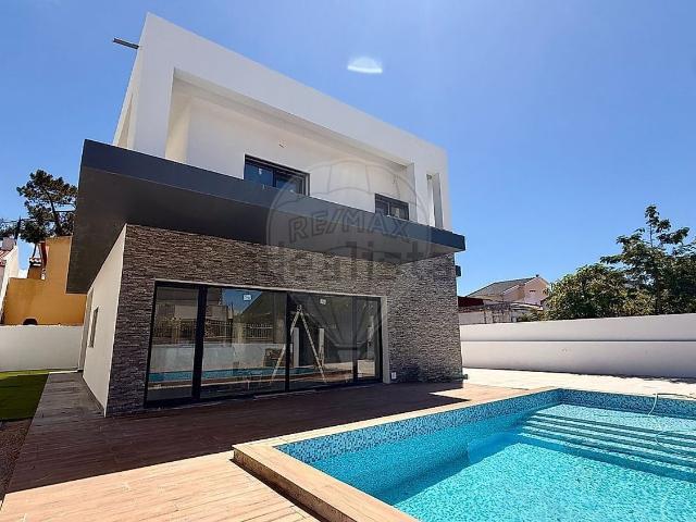 Casa venda em Almada, Setúbal