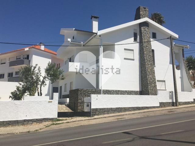 Casa venda em Botequim, Almada