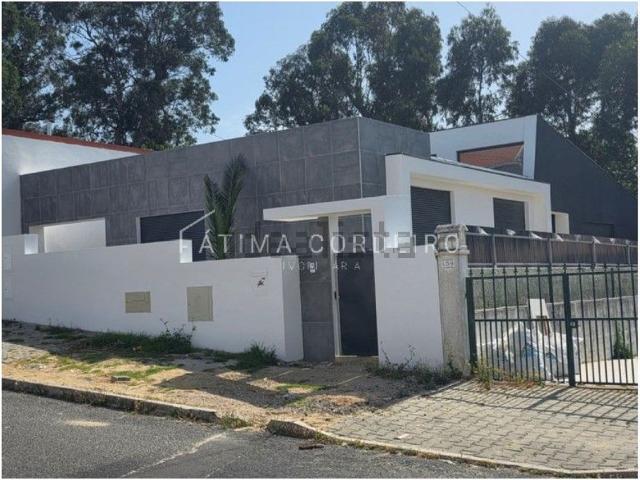 Casa venda em Alto do Índio, Almada