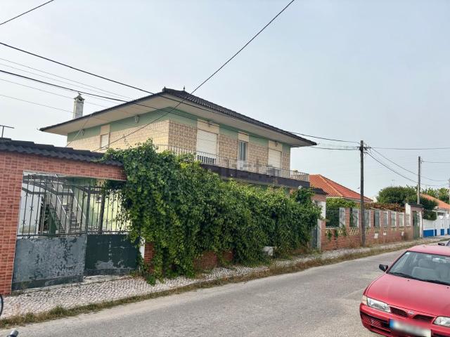 Casa venda em Bairro dos Porfírios, Almada