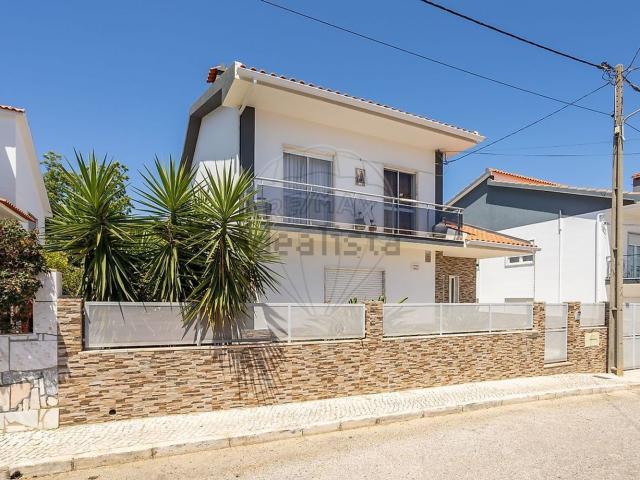 Casa venda em Casal de Santo António, Almada