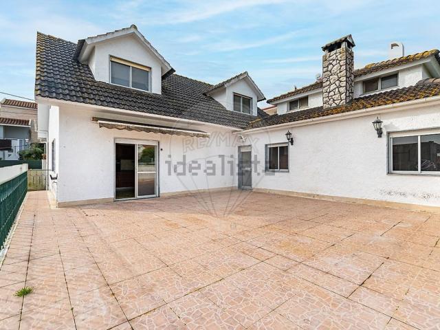 Casa venda em Quinta da Saudade, Almada
