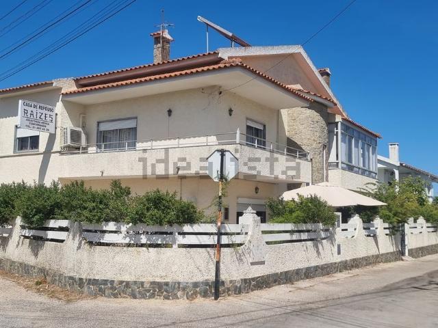 Casa venda em Marco Cabaço, Almada