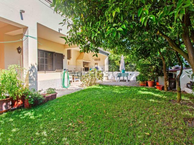 Casa venda em Vale Bem, Almada