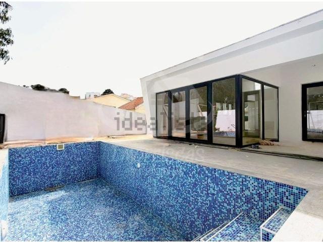 Casa venda em Alto do Índio, Almada