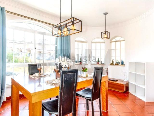 Casa venda em Quinta da Caneira, Almada