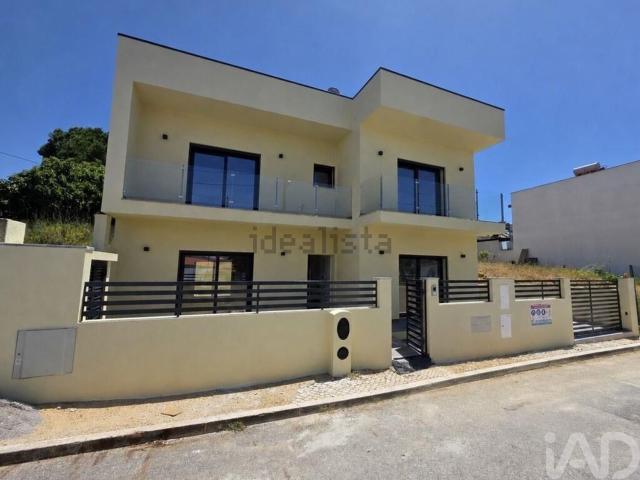 Casa venda em Quinta do Talefe, Almada
