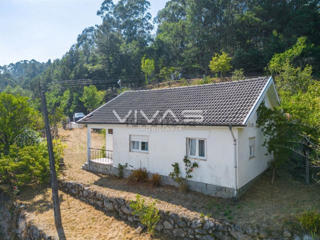 Casa venda em Estoufe, Covas