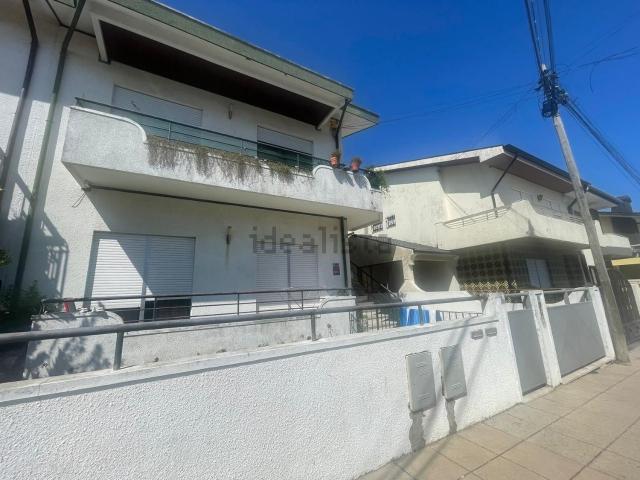 Casa venda em Maia, Gueifães