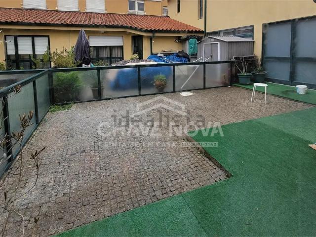 Casa venda em Maia, Gueifães