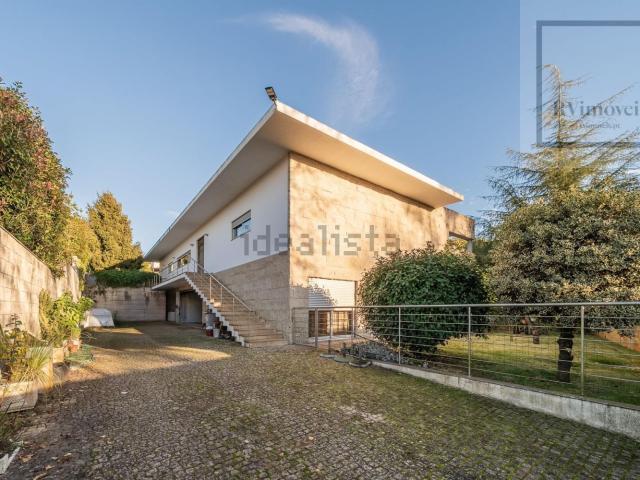 Casa venda em Maia, Gueifães