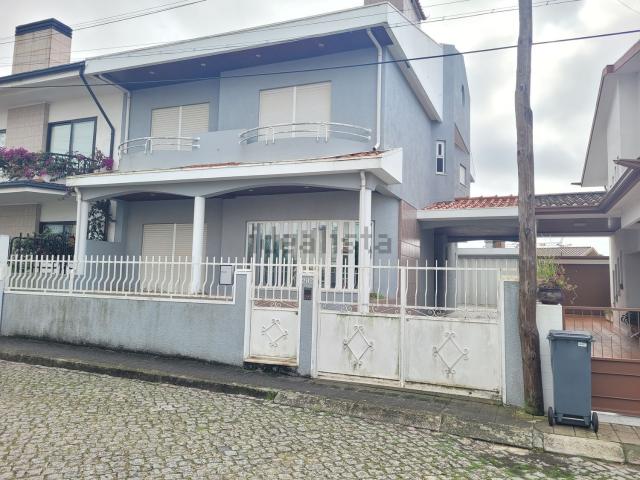 Casa alugar em Maia, Gueifães