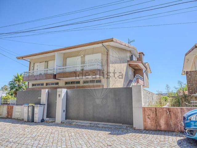 Casa venda em Maia, Gueifães
