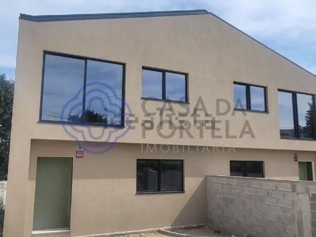 Casa venda em Maia, Gueifães