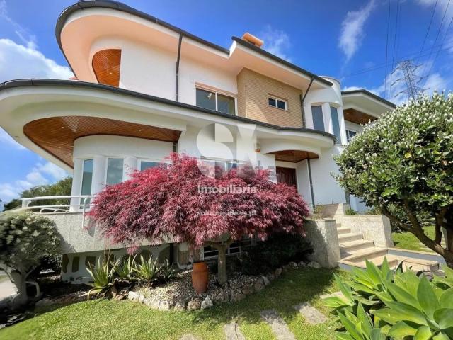 Casa venda em Maia, Gueifães
