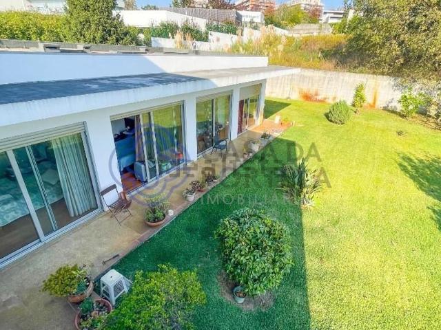 Casa venda em Maia, Gueifães