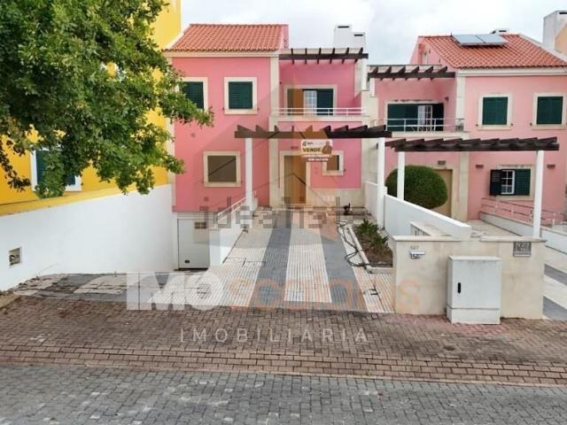 Casa venda em Portela das Padeiras, Santarém