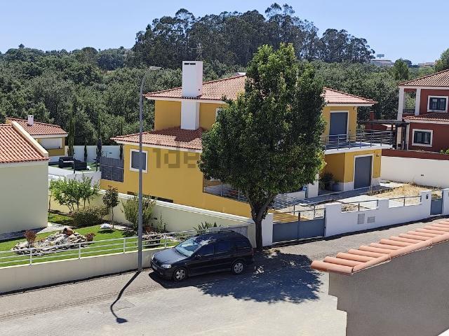Casa venda em Portela das Padeiras, Santarém