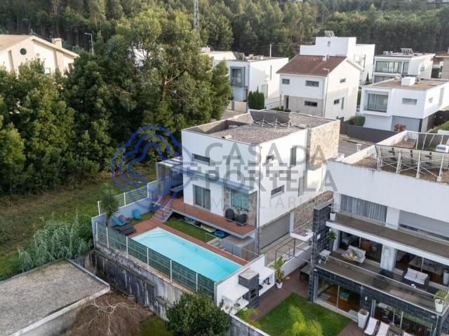 Casa venda em Sete Caminhos, Gondomar