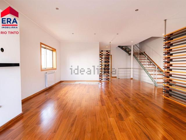 Casa venda em Val'Chão, Gondomar