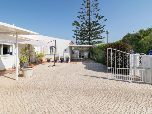 Casa venda em Albufeira e Olhos de Água, Albufeira